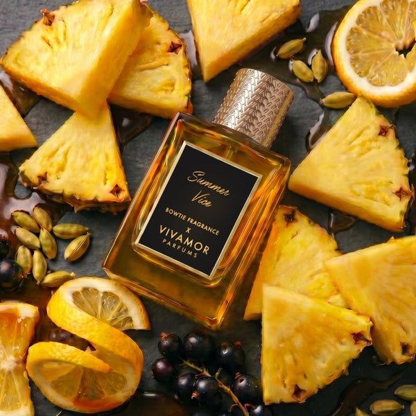 Amber perfume bottle with textured cap and black label, VIVAMOR PARFUMS